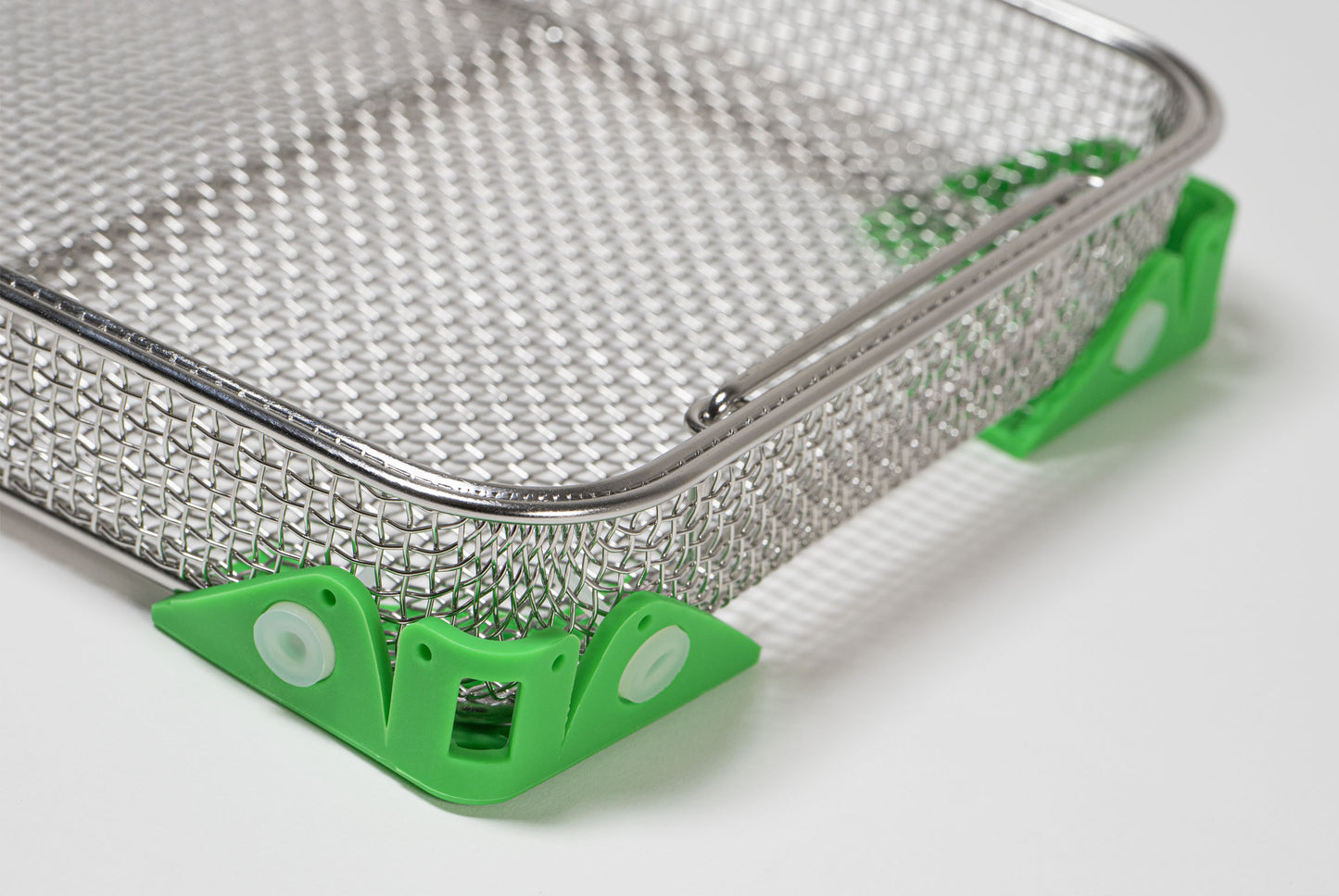 Corner Reinforcement for Sterilisation Trays